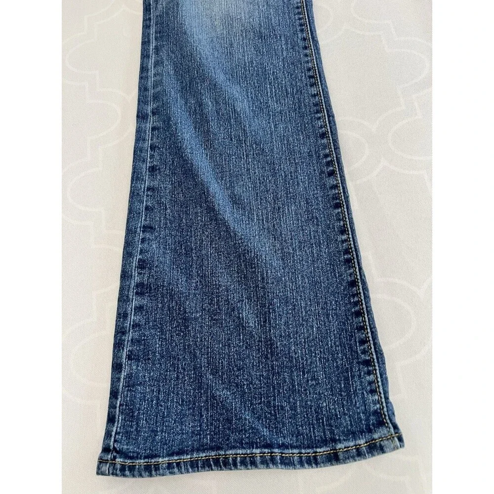 Levi Strauss Signature Modern Bootcut Jeans Denim Medium Wash Women’s 12 Long